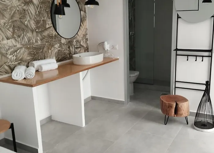 ホテル Thalassa *